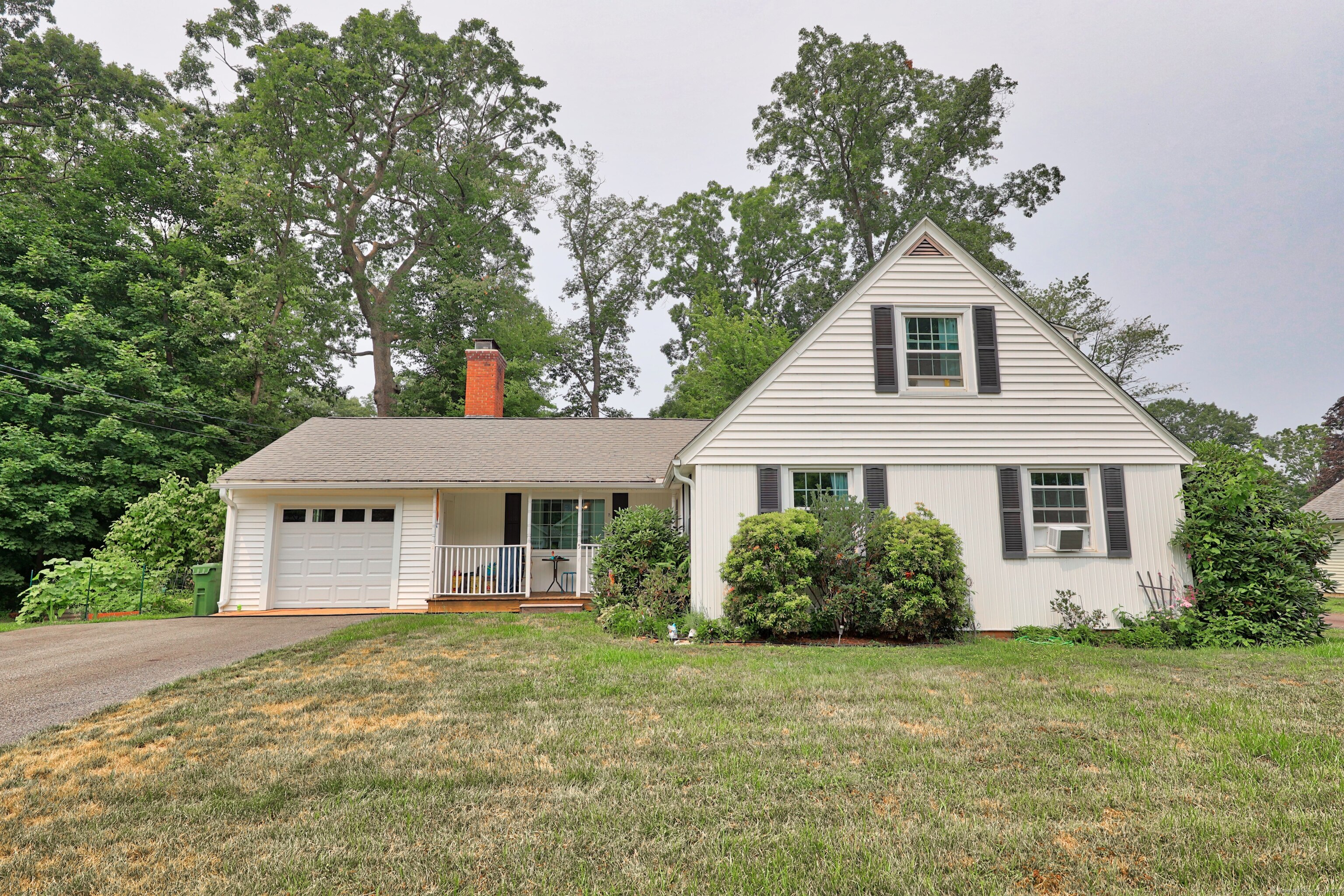 5 Woodland Road
