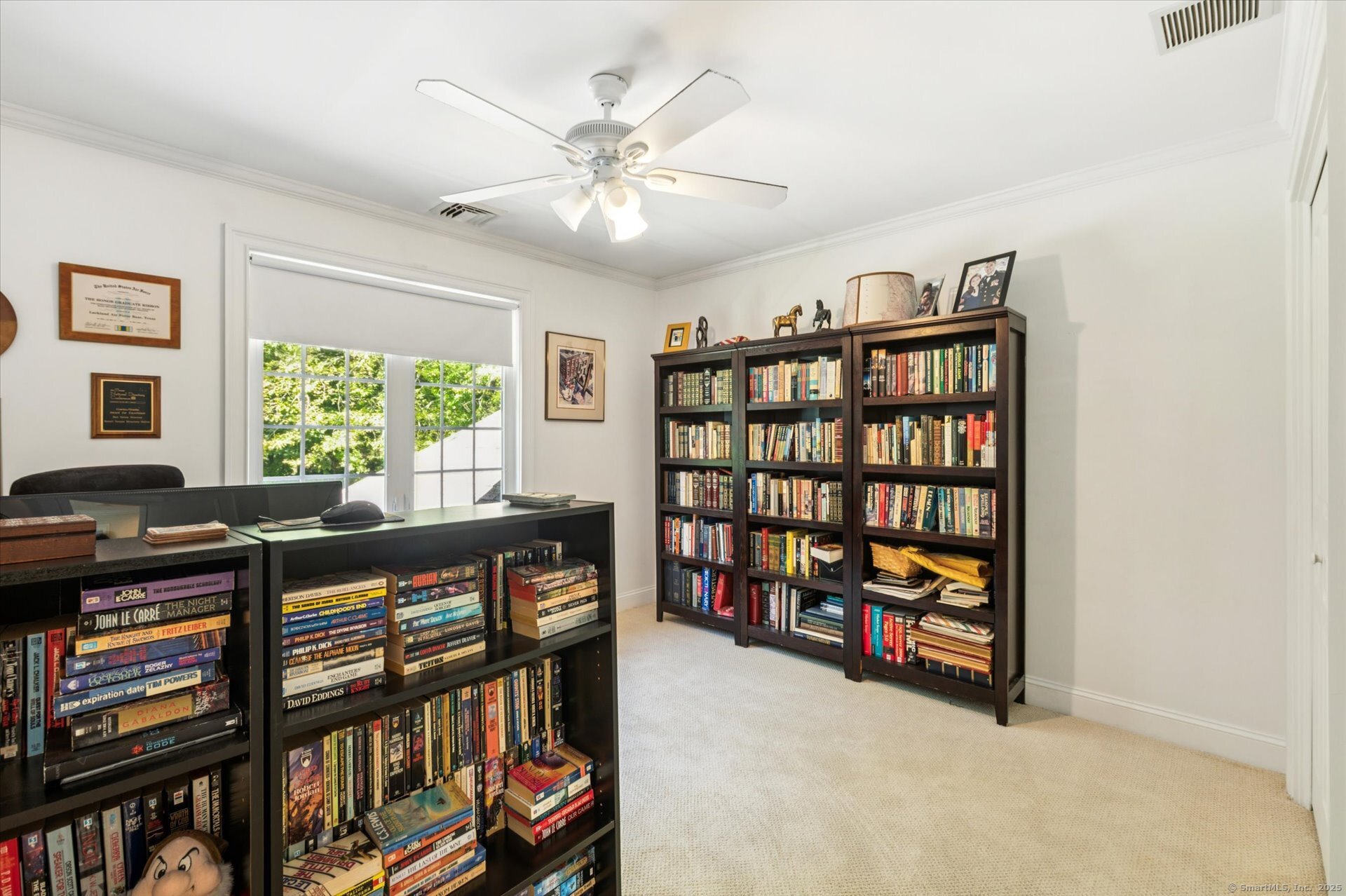 New Hartford, Connecticut 06057, United States, 5 Bedrooms Bedrooms, ,4 BathroomsBathrooms,Residential,Active,161037