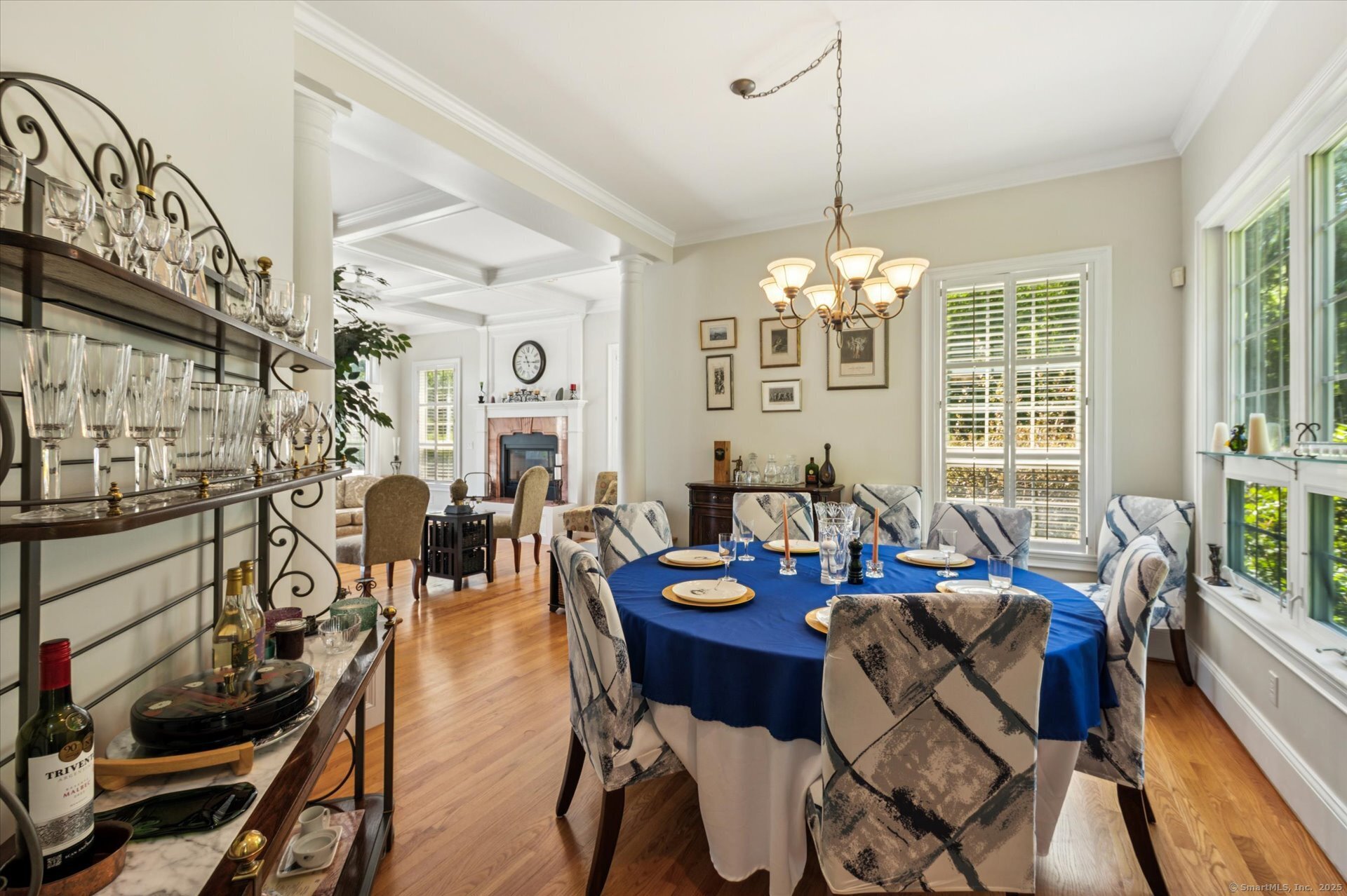 New Hartford, Connecticut 06057, United States, 5 Bedrooms Bedrooms, ,4 BathroomsBathrooms,Residential,Active,161037