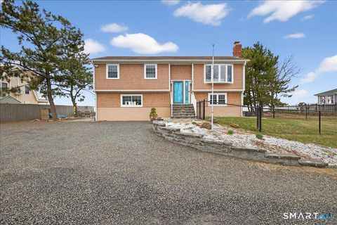 Photo of 74 Morgan Avenue, East Haven, CT 06512 (MLS # 24165083)