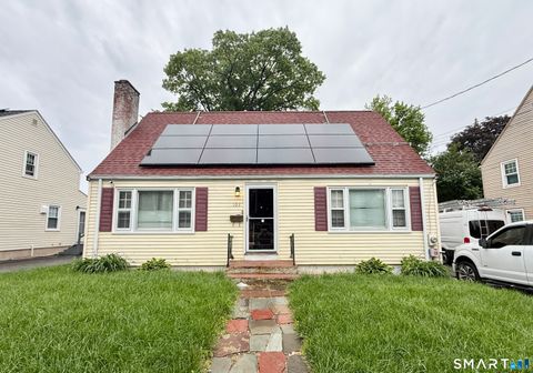 Photo of 103 Grant Street, Hartford, CT 06106 (MLS # 24181621)
