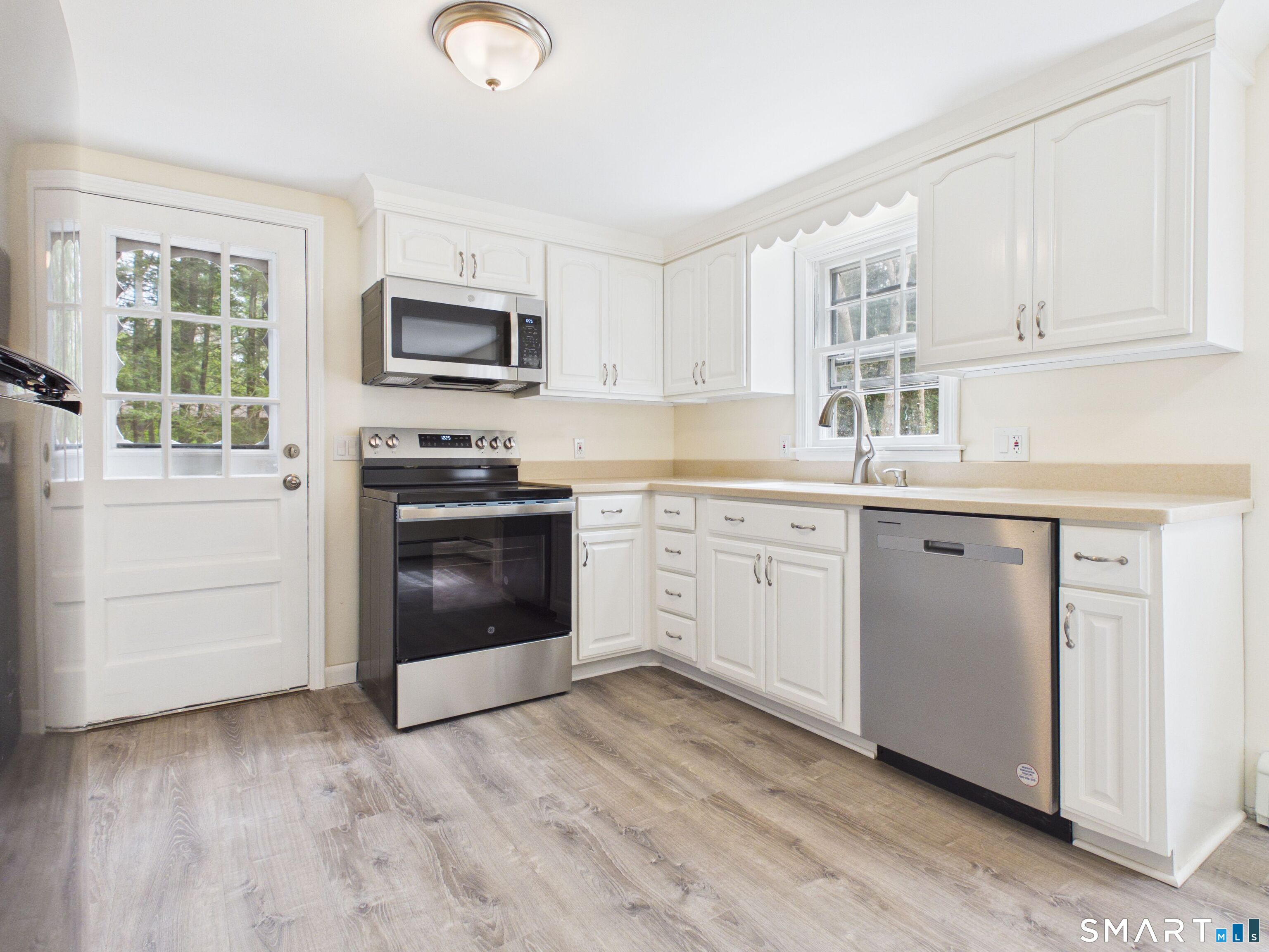 6502 Flat River Road