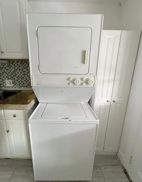 Tiny photo for 4 Dowd Avenue, Canton, CT 06019 (MLS # 24131803)