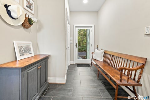 Tiny photo for 100 Robin Drive, Canton, CT 06019 (MLS # 24205275)