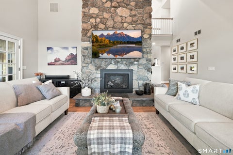 Tiny photo for 100 Robin Drive, Canton, CT 06019 (MLS # 24205275)