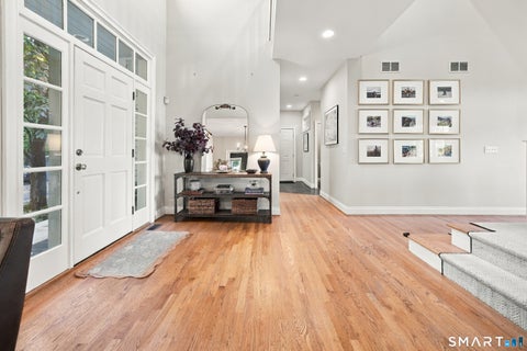Tiny photo for 100 Robin Drive, Canton, CT 06019 (MLS # 24205275)