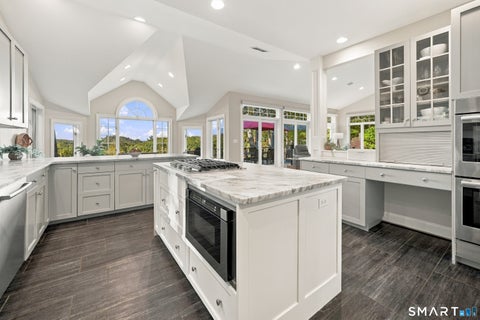 Tiny photo for 100 Robin Drive, Canton, CT 06019 (MLS # 24205275)
