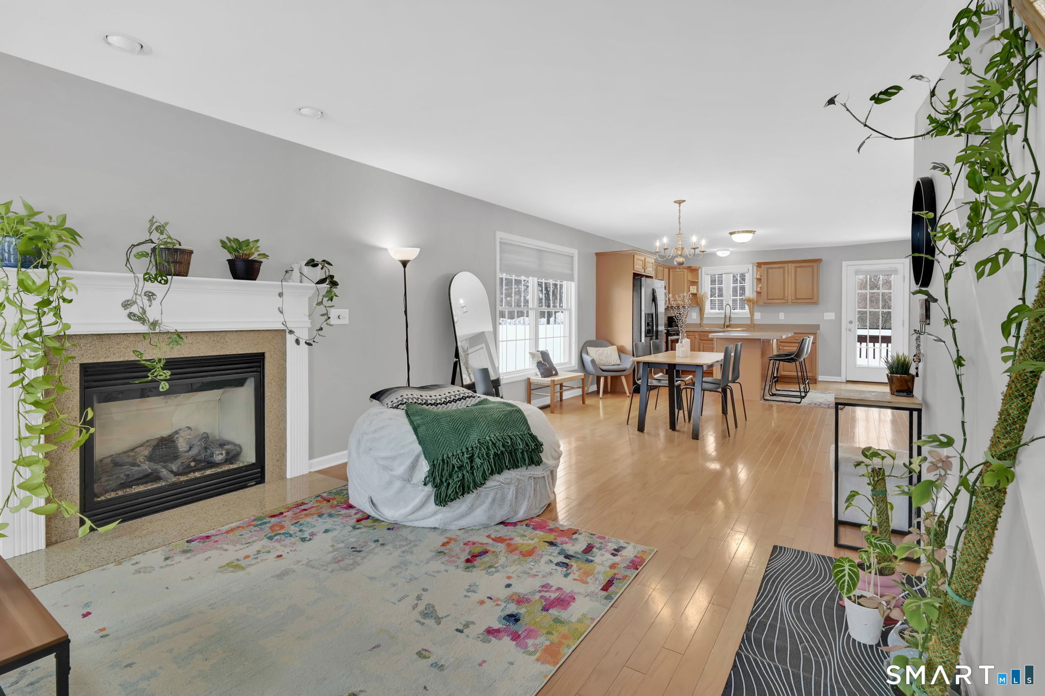 12 Elizabeth Lane 12