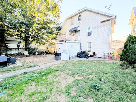 Tiny photo for 200 Harral Avenue, Bridgeport, CT 06604 (MLS # 24131476)