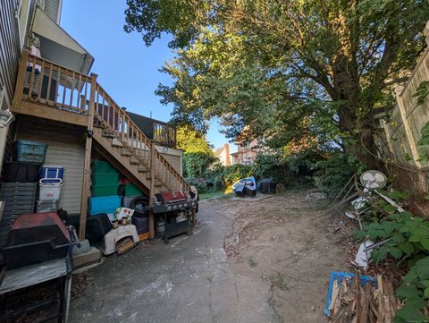 Tiny photo for 200 Harral Avenue, Bridgeport, CT 06604 (MLS # 24131476)