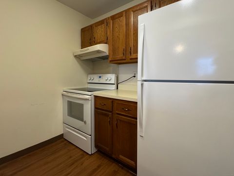 Tiny photo for 136 Pembroke Road #101, Danbury, CT 06811 (MLS # 24143585)