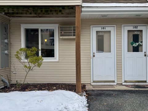 136 Pembroke Road 101 Danbury CT 06811