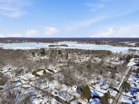 Tiny photo for 10 Fairlawn Avenue, East Hampton, CT 06424 (MLS # 24152606)