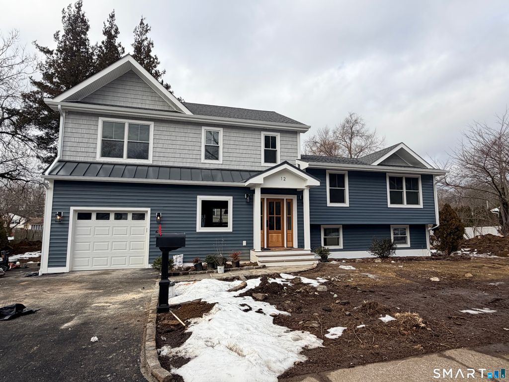 Photo of 12 Sugar Plum Lane, Fairfield, CT 06824 (MLS # 24143719)