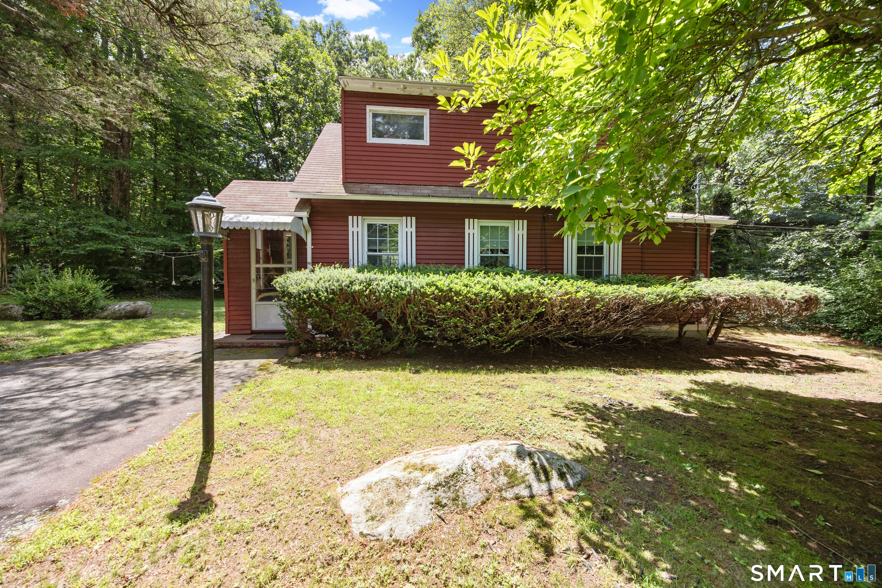 69 Munson Road