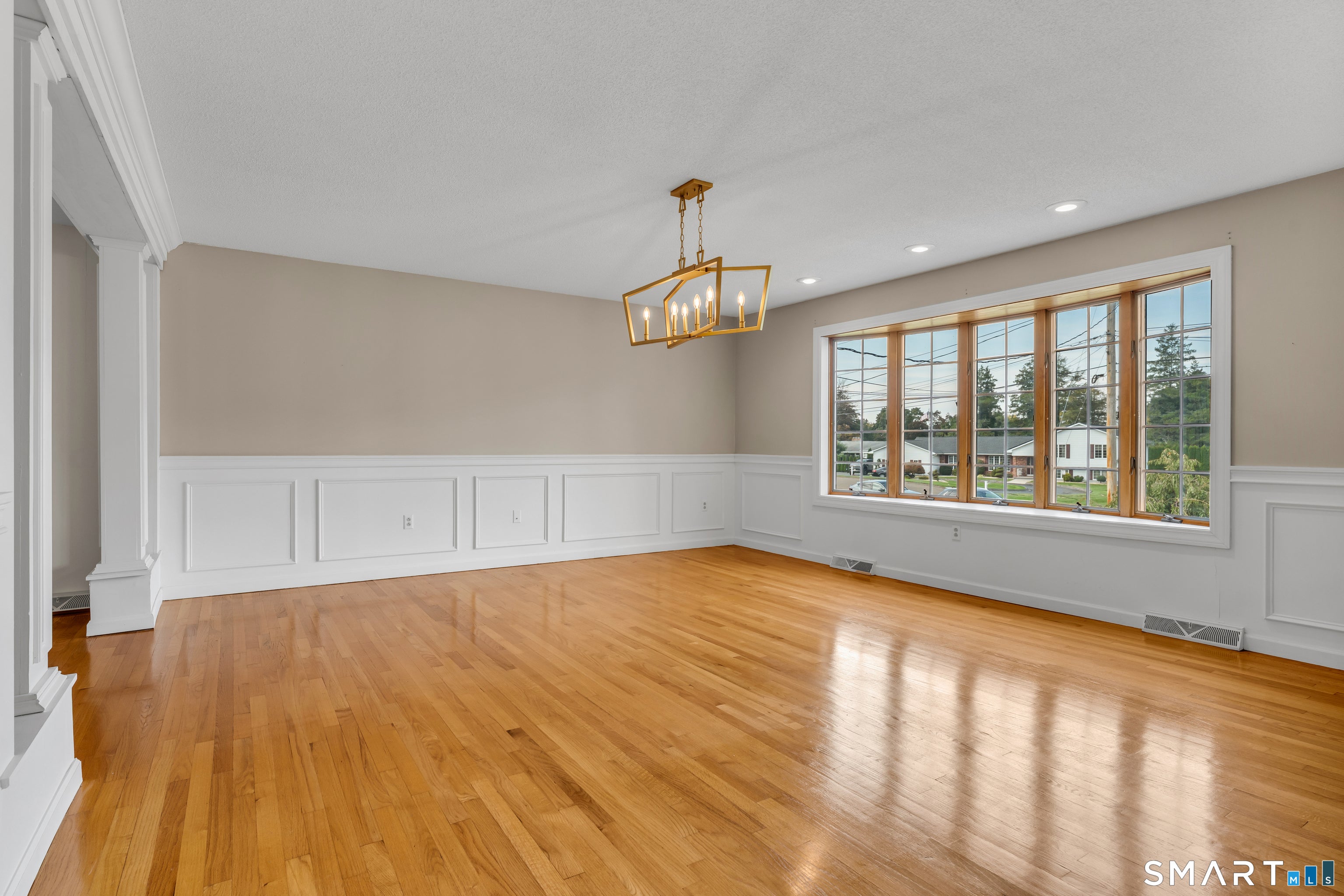 37 Great Meadow Drive