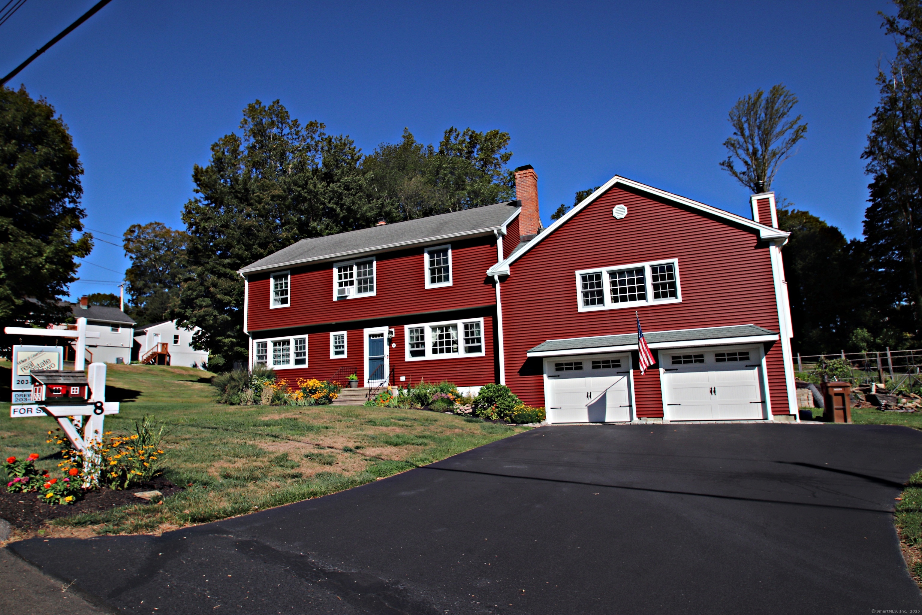 8 Capitol Drive