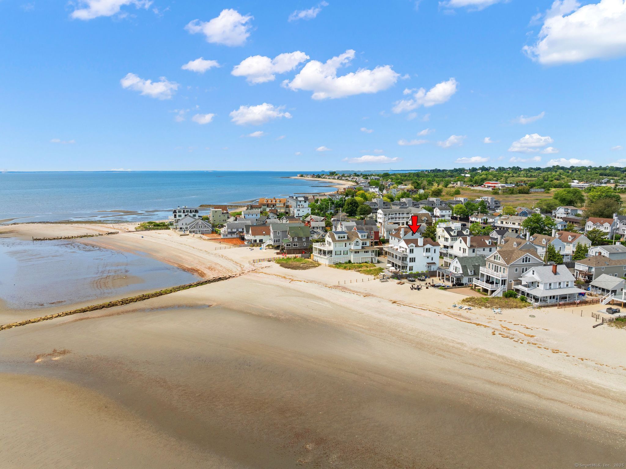 Property for Sale at Fairfield Beach Road 685, Fairfield, Connecticut - Bedrooms: 4 
Bathrooms: 3 
Rooms: 6  - $2,300,000