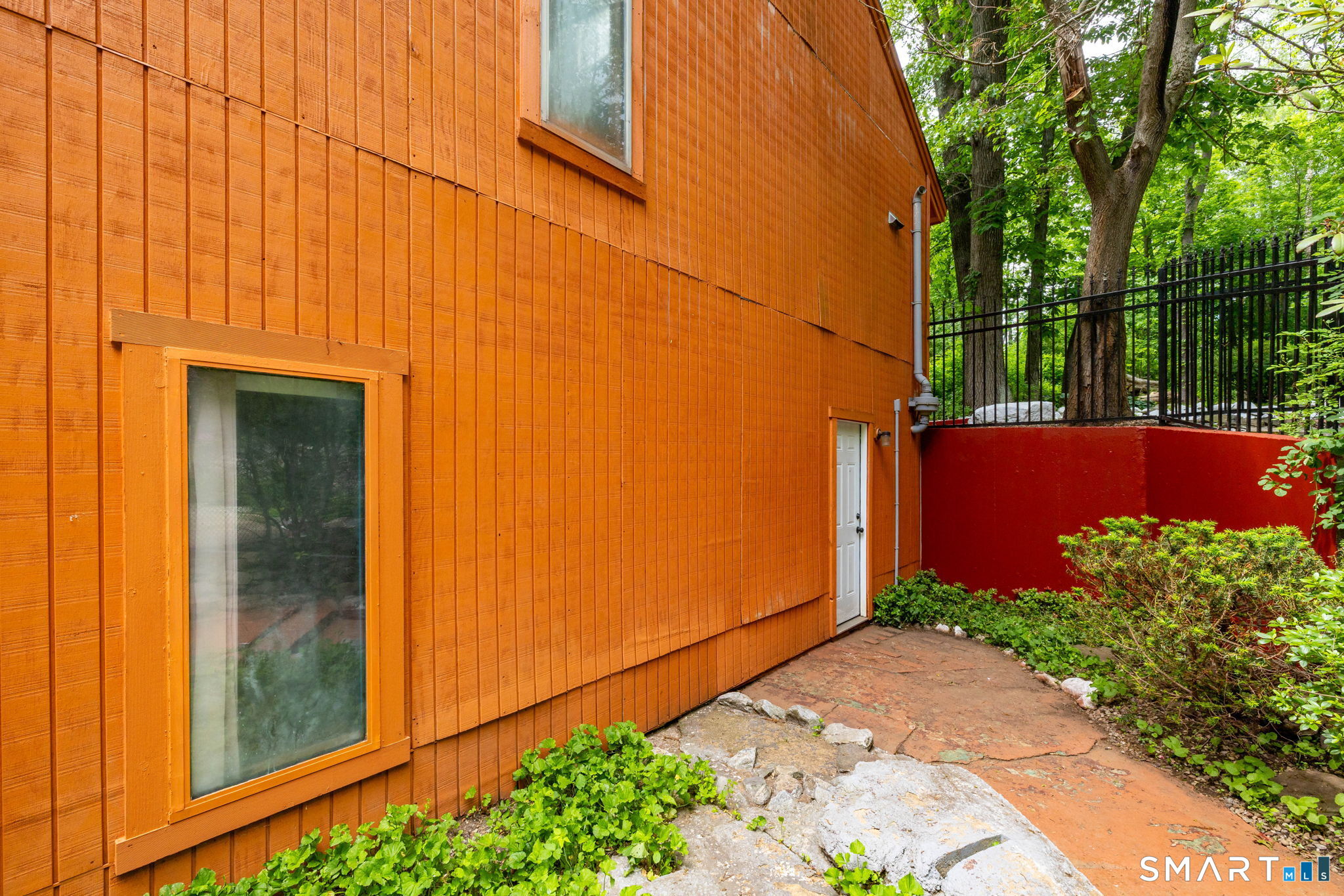 75 Madley Road