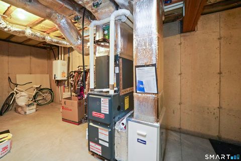 Tiny photo for 42 Chapman Chase #42, Windsor Locks, CT 06096 (MLS # 24144894)