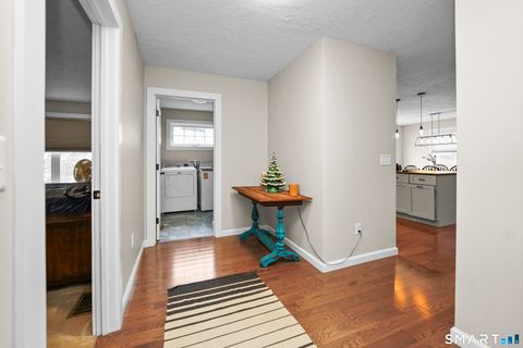 Tiny photo for 42 Chapman Chase #42, Windsor Locks, CT 06096 (MLS # 24144894)