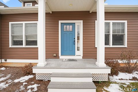 Tiny photo for 42 Chapman Chase #42, Windsor Locks, CT 06096 (MLS # 24144894)