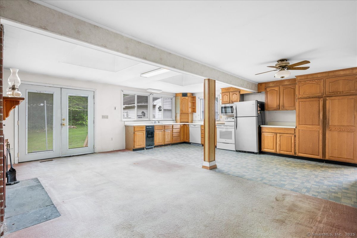 20 Cedar Lane, Norwich, Connecticut image 9
