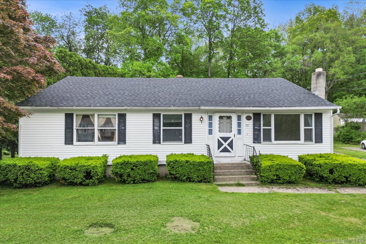 20 Cedar Lane, Norwich, Connecticut image 1