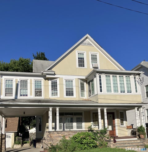 Multifamily For Rent - 450 Davidson Street #1<br/> Bridgeport, CT 06605