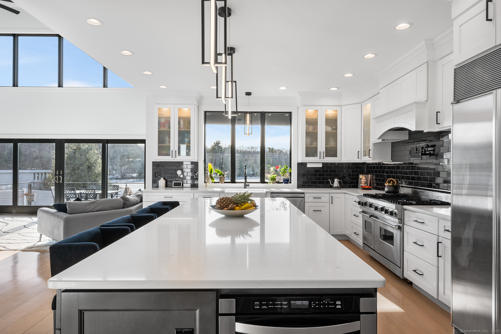 175 Whitehall Avenue, Stonington, Connecticut image 5