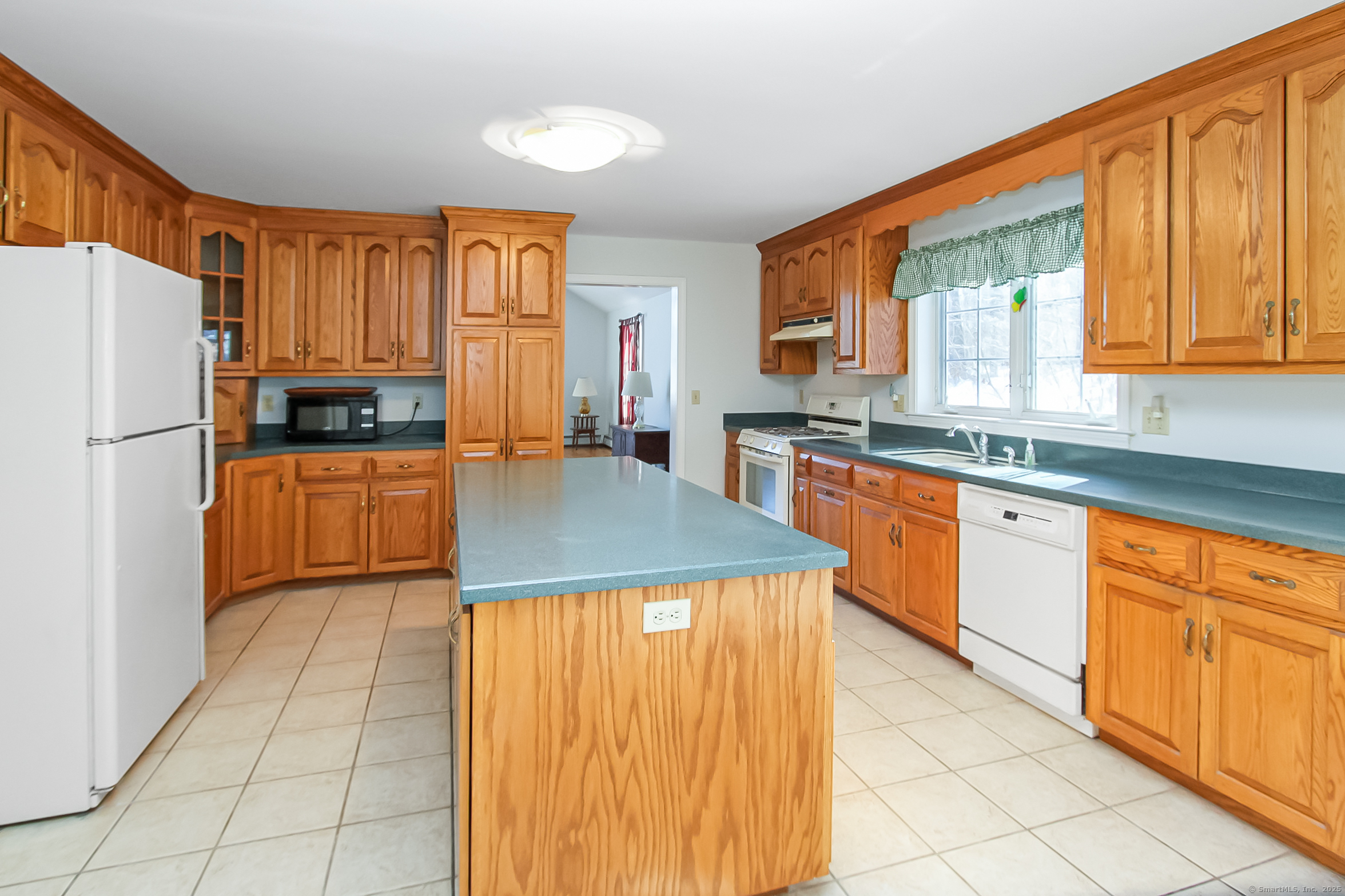 346 Judd Road, Southbury, Connecticut image 11