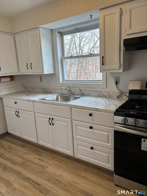 Tiny photo for 154 Park Street #A1, Manchester, CT 06040 (MLS # 24164063)