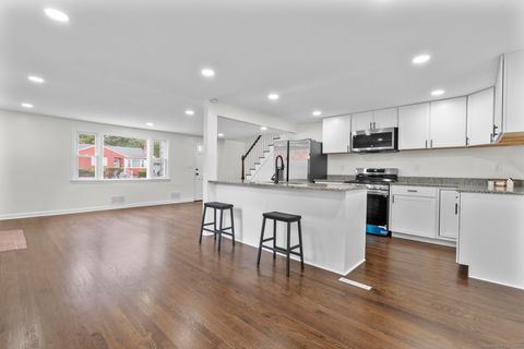 Tiny photo for 147 Morningside Street W, Hartford, CT 06112 (MLS # 24134361)