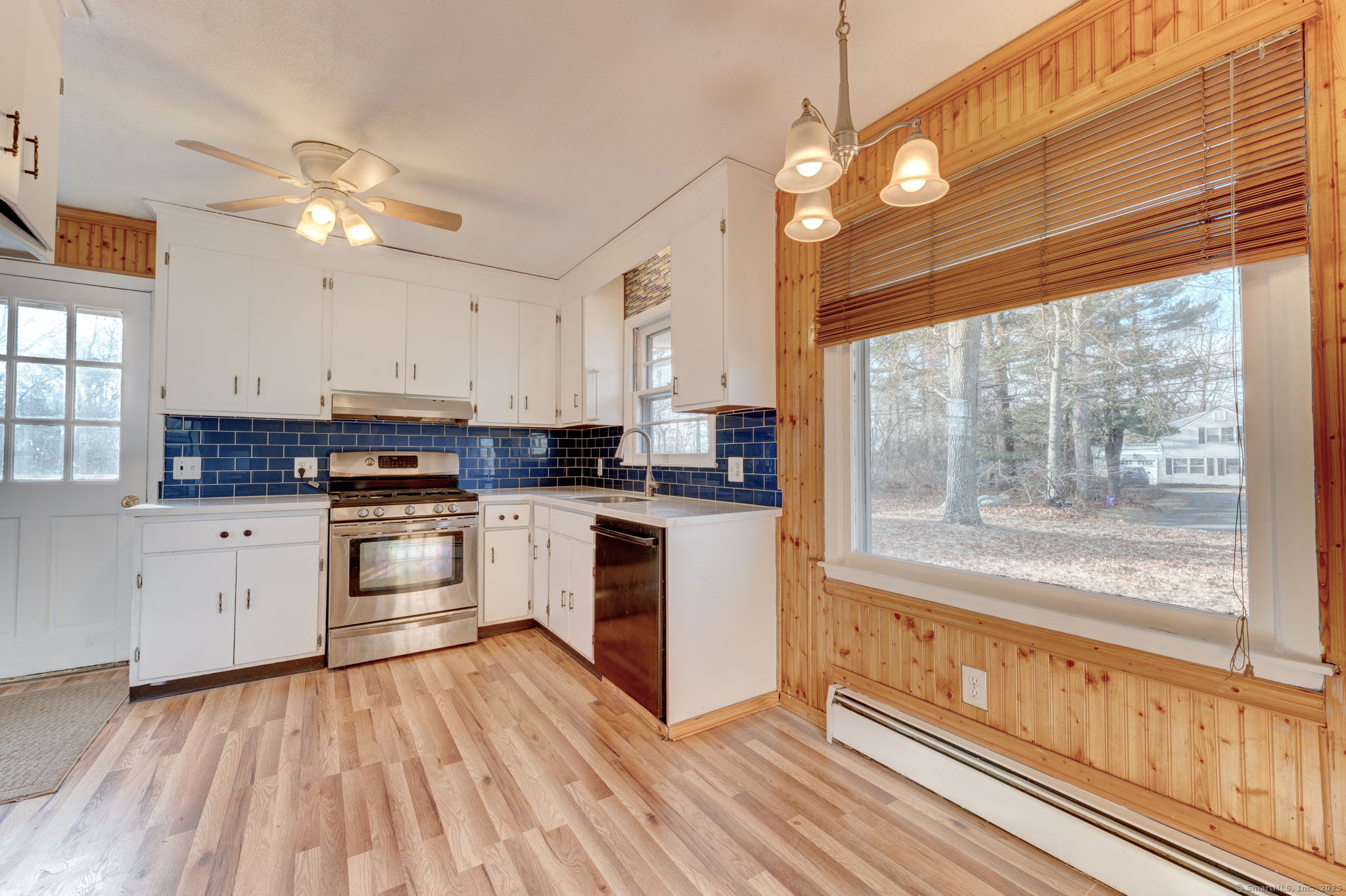 12 Beach Park Road, Clinton, Connecticut image 4