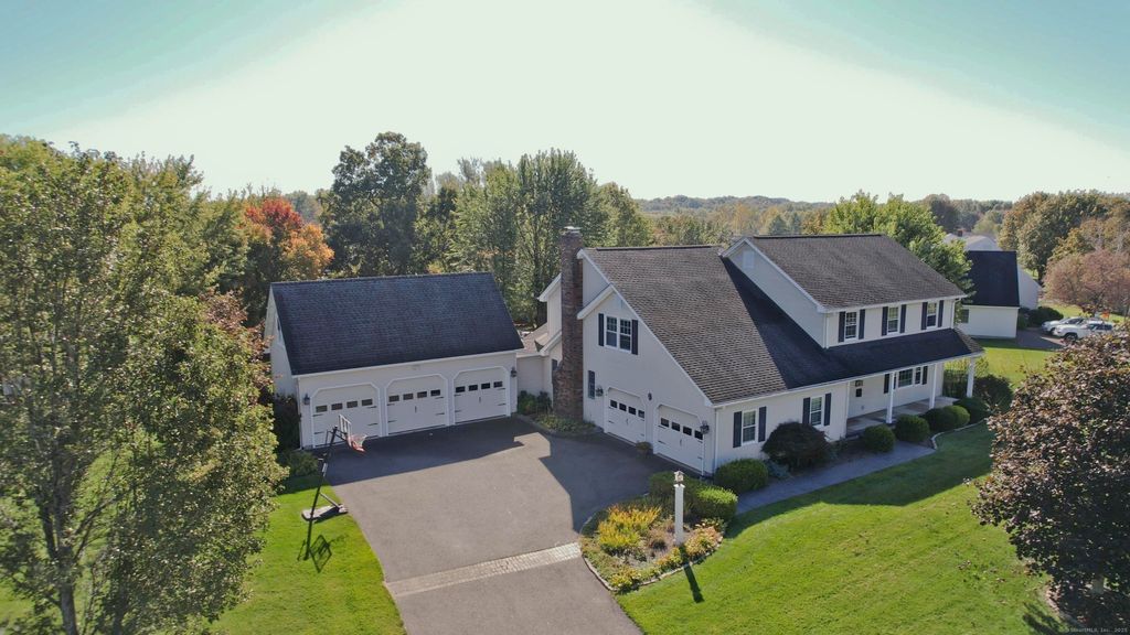 Photo of 57 Kildeer Lane, Suffield, CT 06078 (MLS # 24134926)