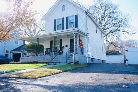 66 North Hoadley Street Naugatuck CT 06770