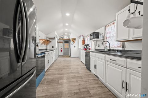 Tiny photo for 475 Ballfall Road, Middletown, CT 06457 (MLS # 24163941)