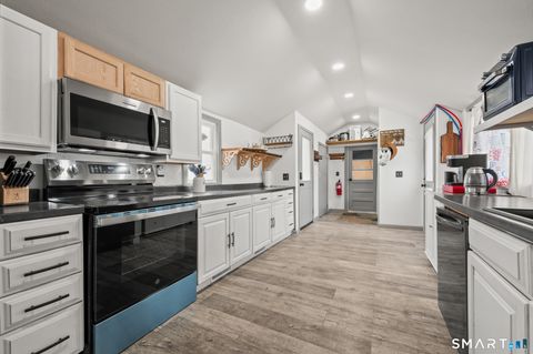 Tiny photo for 475 Ballfall Road, Middletown, CT 06457 (MLS # 24163941)