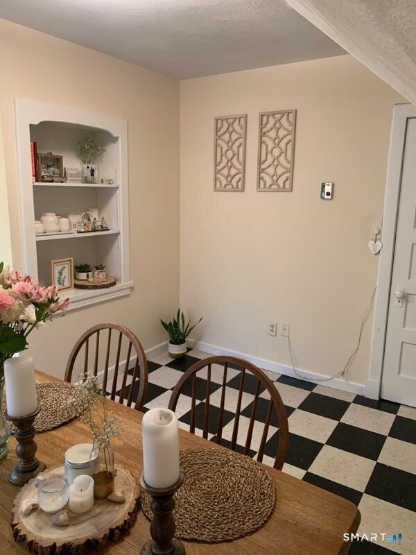 37 Maplewood Avenue 3