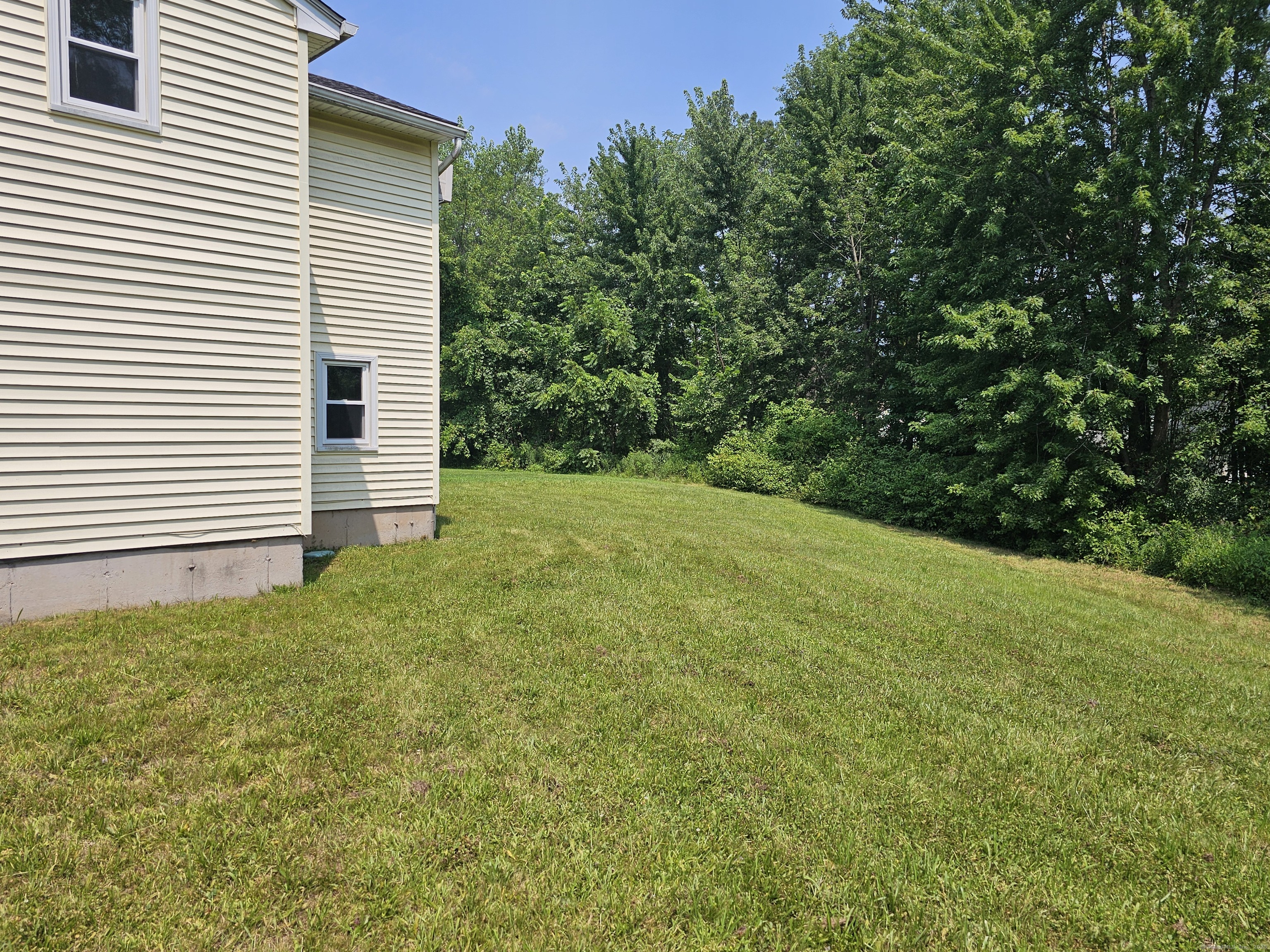 18 Sandra Drive