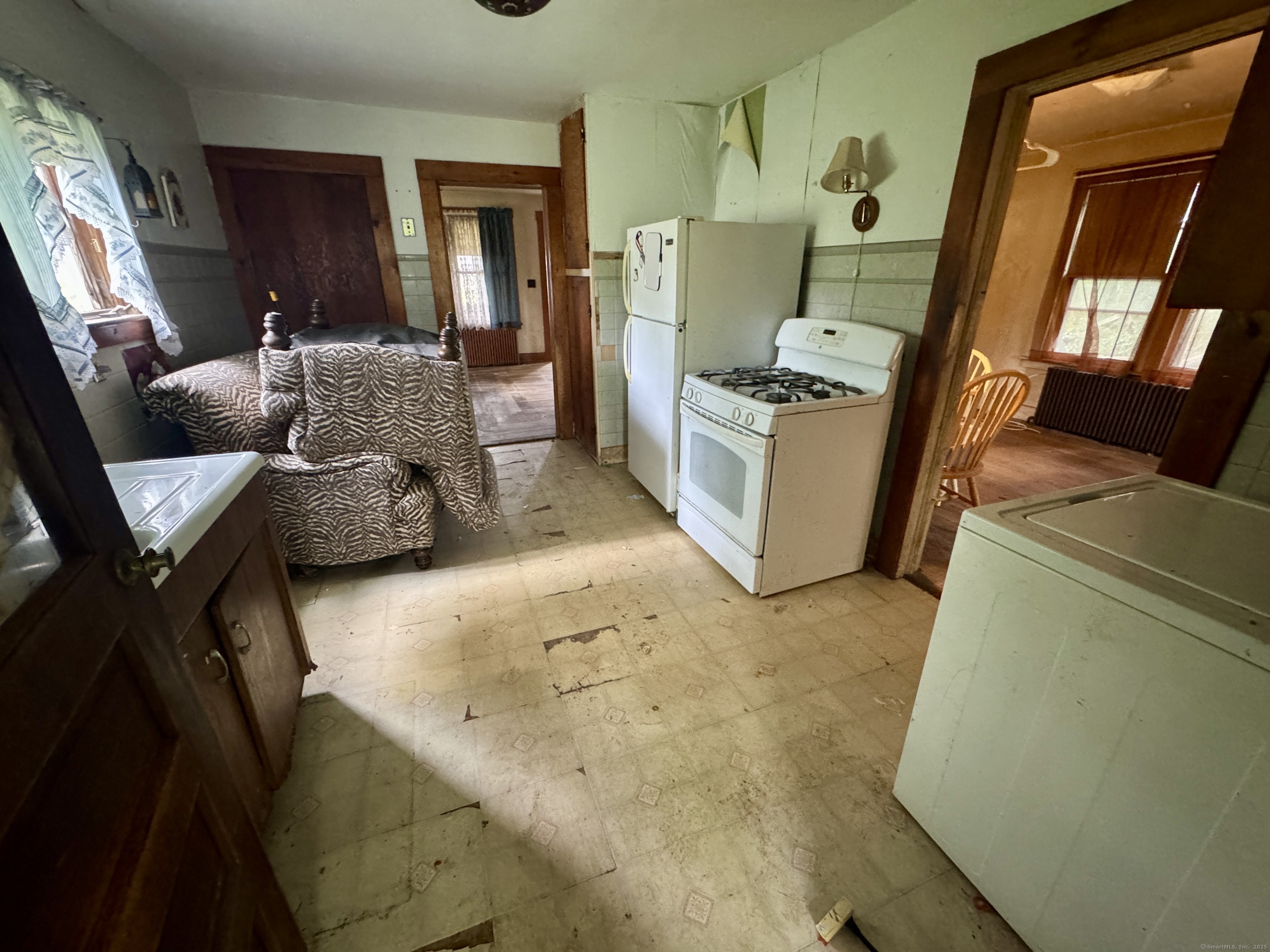 25 Vera Street, East Haven, Connecticut image 5
