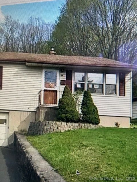 86 Joseph Street Waterbury CT 06705