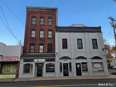 Photo of 900 Grand Avenue, New Haven, CT 06511 (MLS # 24166782)