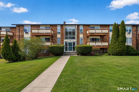 Tiny photo for 45 Jefferson Road #3-2, Branford, CT 06405 (MLS # 24200890)