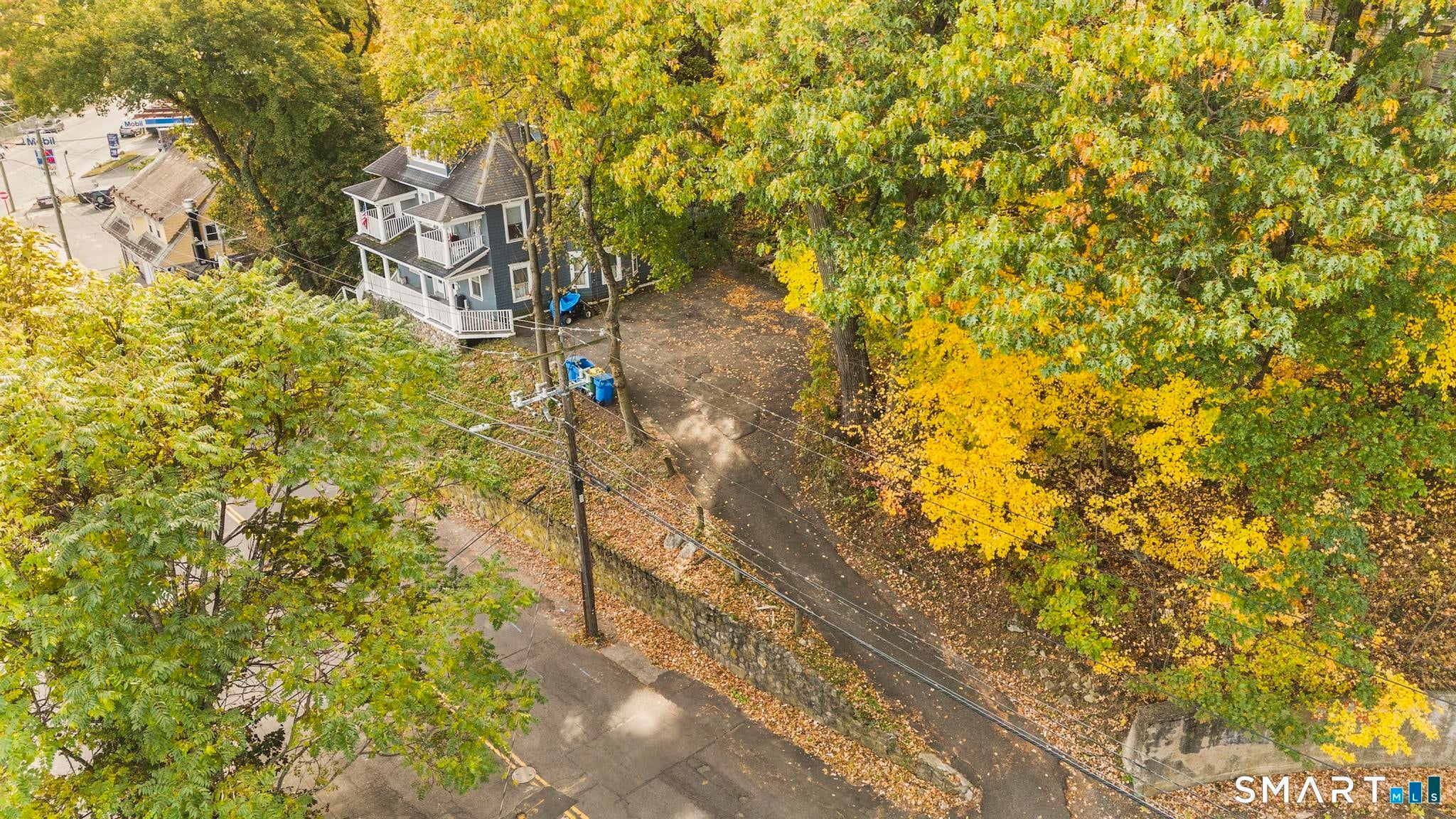 25 Bunker Hill Avenue