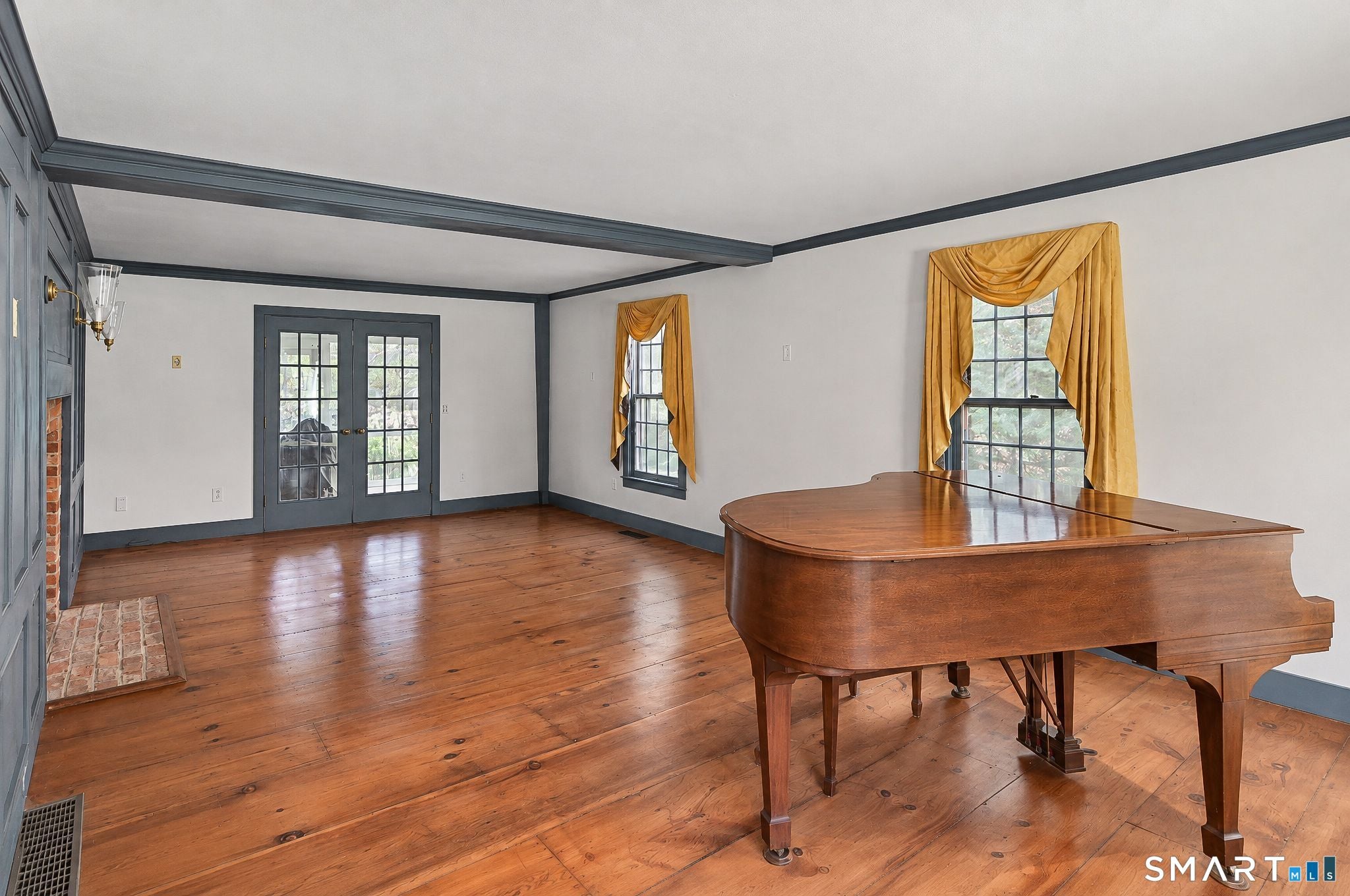28 Maplecrest Drive