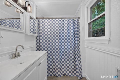 Tiny photo for 20 Pine Street, Waterford, CT 06385 (MLS # 24215898)