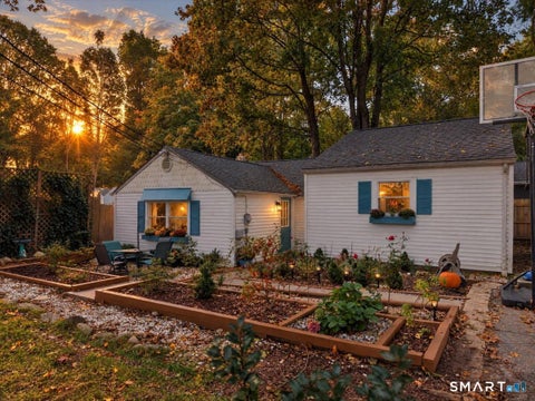 Tiny photo for 20 Pine Street, Waterford, CT 06385 (MLS # 24215898)