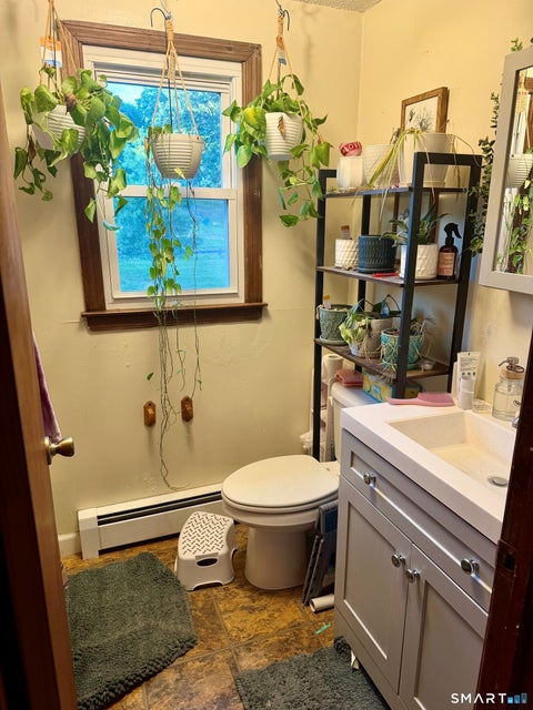 Tiny photo for 105 Florence Street, Manchester, CT 06040 (MLS # 24208793)