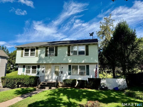 Photo of 105 Florence Street, Manchester, CT 06040 (MLS # 24208793)
